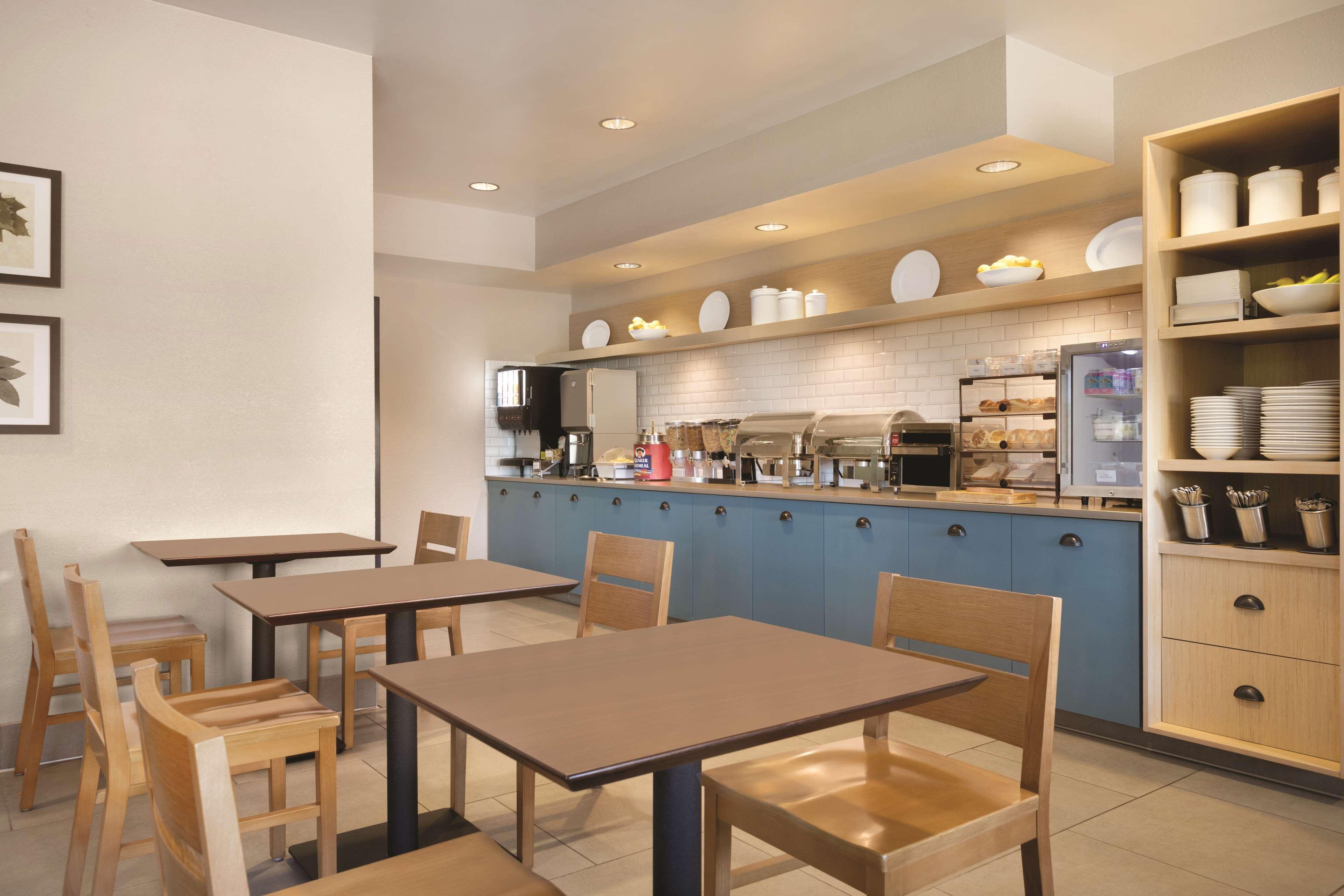 Country Inn & Suites By Radisson, Brooklyn Center, Mn Eksteriør bilde