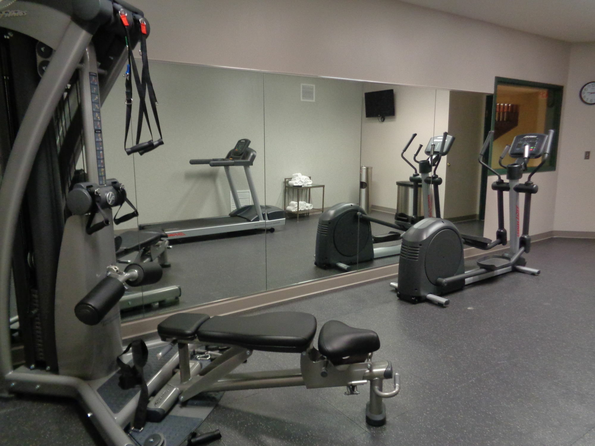 Country Inn & Suites By Radisson, Brooklyn Center, Mn Eksteriør bilde